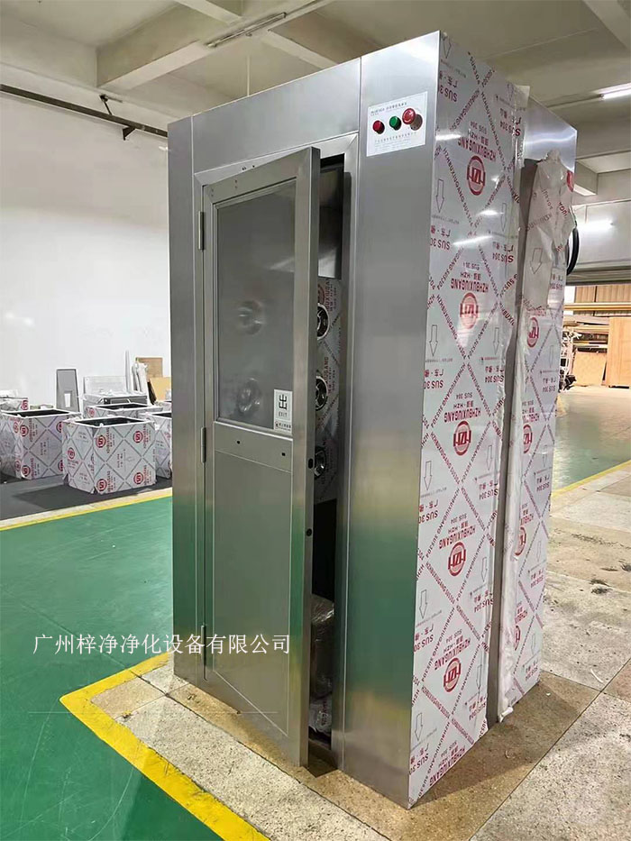 風淋室進出潔凈室管理制度的具體內(nèi)容進出管理制度至關(guān)重要